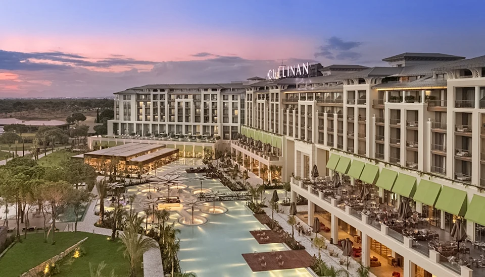 هتل ریزورت کولینان بلک آنتالیا